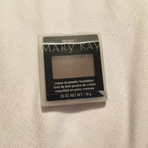 Cream to Powder Foundation: Bronze 2